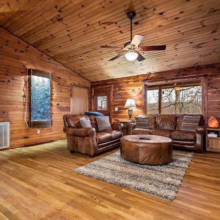 Fly Away Cabin- Modern, Serene, And Convenient Compton Exterior photo